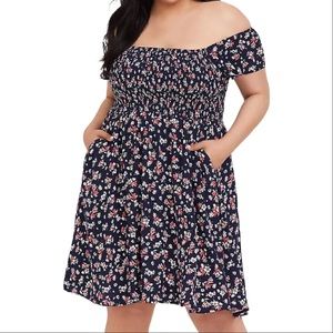 Torrid “Mini Challis Off Shoulder Mini Skater Dress” Navy Blue Floral Size 1X